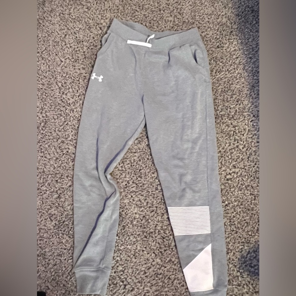 YXL under armour shorts